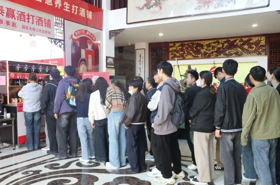 一杯尝鲜，六款风味——斯力泰打酒铺“客户品鉴体验季”正式开启